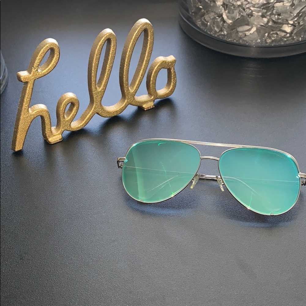 Quay Australia x Desi Perkins